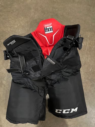 Used Bauer ft485 pants