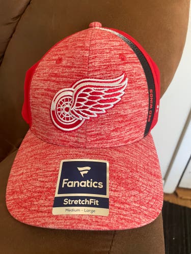 Detroit Red Wings Fanatics NHL Pro Flexfit Hat ML