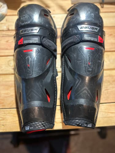 Bauer  Vapor 3X Pro Shin Pads