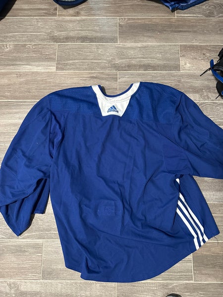 Adidas Pro Stock NHL Tampa Bay Lightning Goalie Cut Practice Jersey