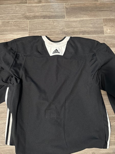 ARIZONA COYOTES Anson Thornton #34 worn white goalie-cut size 58G practice  jersey (Kachina logo)