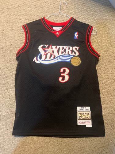 Like New Allen Iverson Hardwood Classics Jersey