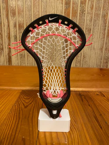 Gently Used Nike CEO Head - Professionally Strung