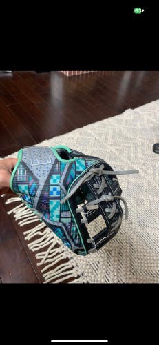 Used 2022 Infield 11.5" REV1X Baseball Glove