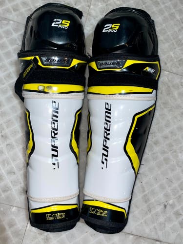 Bauer Supreme 2S Pro Shin Pads. Hard to Find 17"