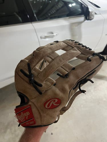 Outfield 12.75" Heart of the Hide Baseball Glove