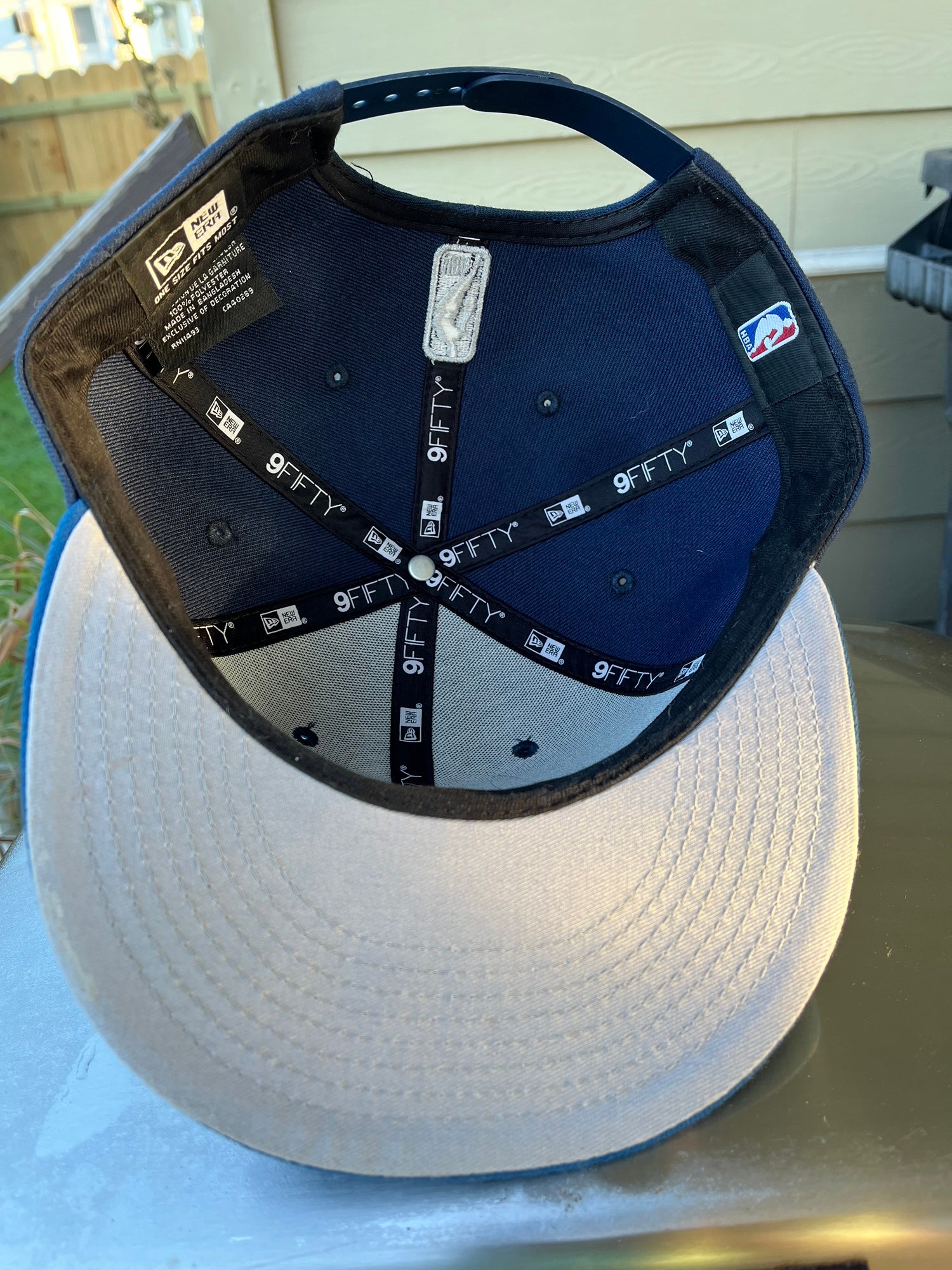 Minnesota Timberwolves PINWHEEL Black-Blue-White Fitted Hat