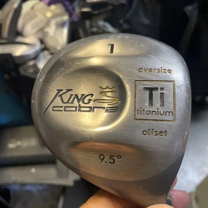 king cobra titanium golf driver 9.5 deg in right handed , graphite