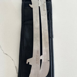 Ccm step steel Size 6/6.5 (255)