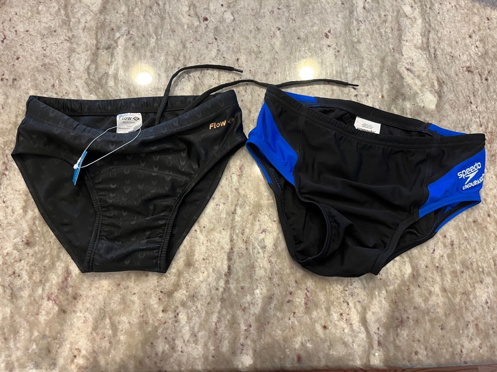 Speedo Black New Size 28 Brief Swimsuits