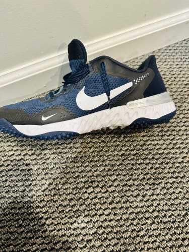 Nike Alpha Hurache Elite 3 Turf