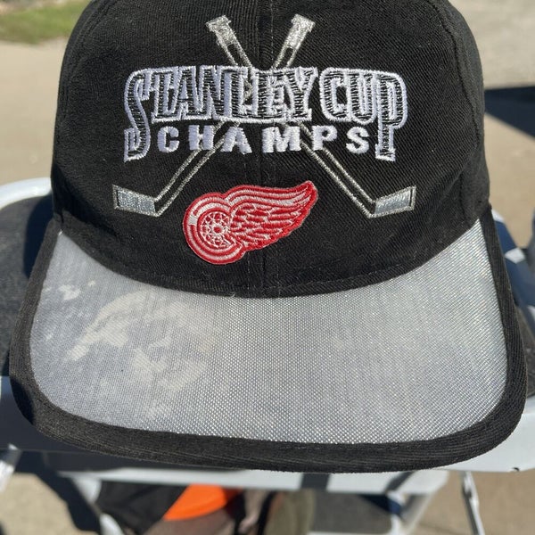 Vintage Detroit Red Wings Stanley Cup Champs Sports Specialties Snapback  Hat Cap 