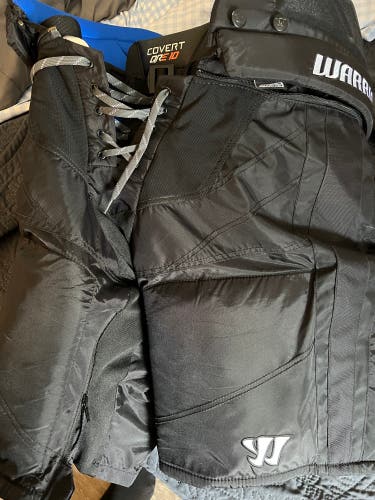 Senior XL Warrior Pro Stock Covert QRE10 Hockey Pants