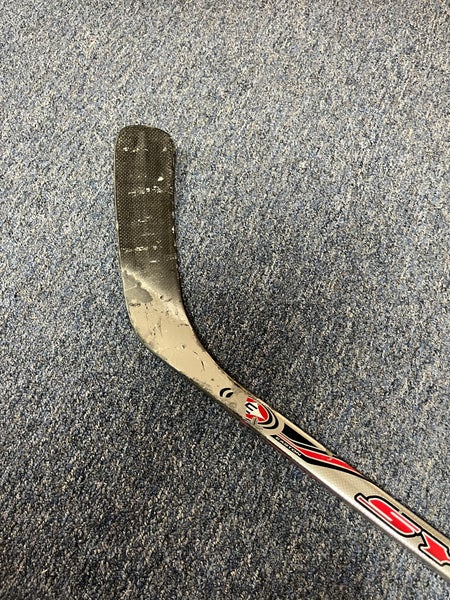 OG Easton Synergy Si-Core vs Bauer Easton Synergy Update : r/hockeyplayers