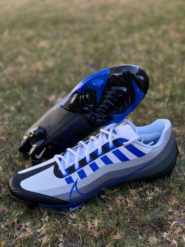 Nike Vapor Edge Speed football cleats men’s size 9.5  *BRAND NEW*