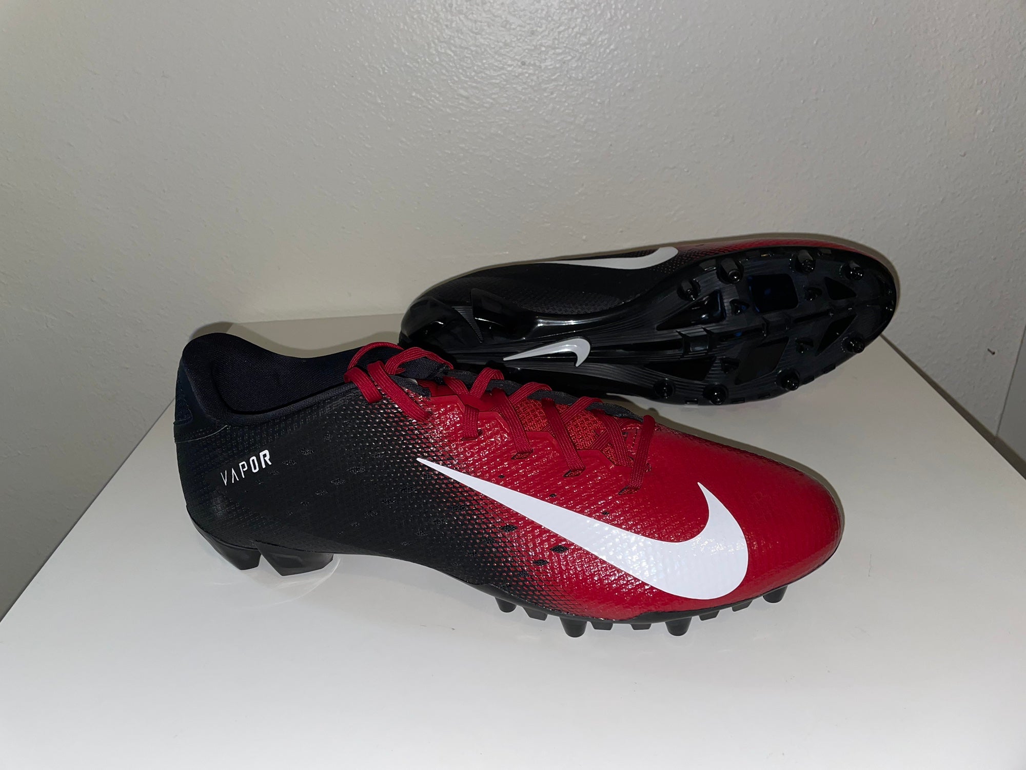 Men's Nike Vapor Untouchable Speed 3 TD Football Cleats AO3034 009 Size 15  Red