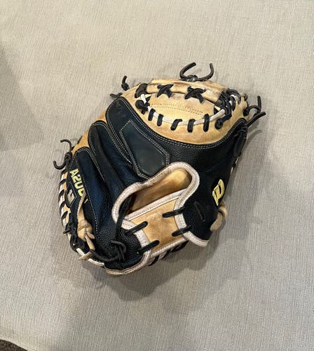 Used 2021 Right Hand Throw Wilson Catcher's A2000 Baseball Glove 33.5"