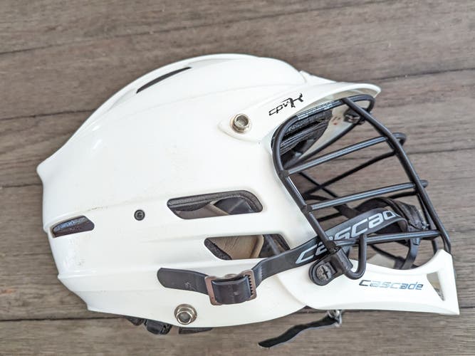 Cascade CPV-R White Lacrosse Helmet Adjustable Fit S/M-R Face Mask Chin Strap