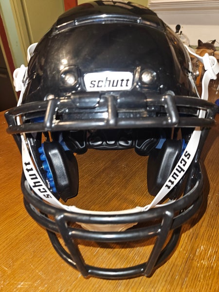 Schutt F7 LX1 Youth Football Helmet