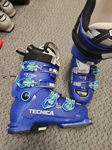 Tecnica Cochise 105W Used Women's Ski Boots 235 23.5 mondo