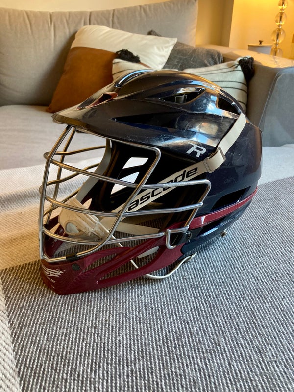 Player's Cascade R Helmet Navy/Maroon