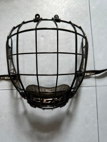 Large CCM Full Cage FM680