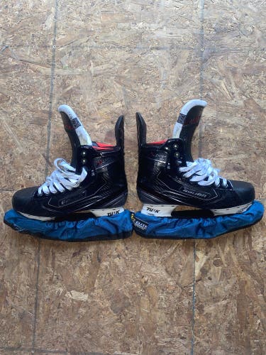 Used Bauer Extra Wide Width  Size 7.5 Vapor X Shift Pro Hockey Skates