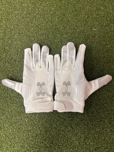 Youth White Under Armour Football Gloves