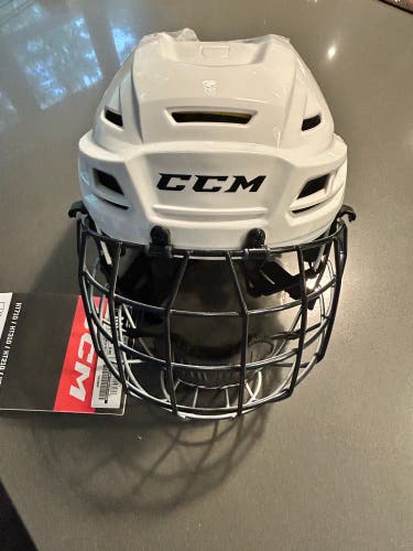 New Medium CCM  Tacks 310 Helmet