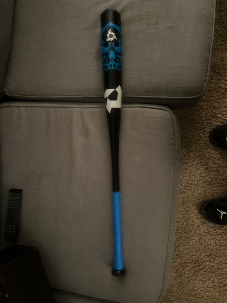 New BBCOR Certified DeMarini Voodoo Bat (-3) 30 oz 33"