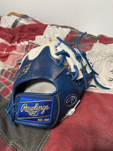 Rawlings heart of the hide limited edition Zebra Print