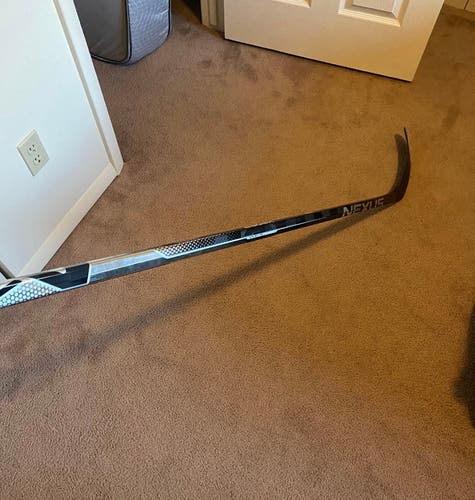 Rare Chrome Nexus Geo Hockey Stick P92 Right Hand 77 Flex