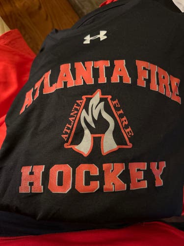 Atlanta Fire apparel lot pre-owned youth XL