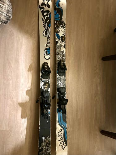 Volkl 156 cm All Mountain Aura Skis