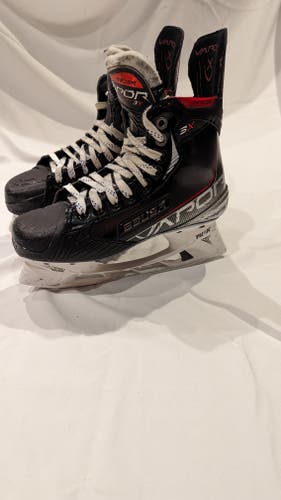 Bauer Vapor 3X Hockey Skates Size 4 Fit 1