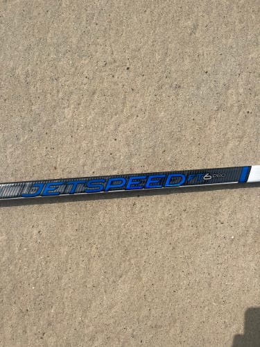 New Right Handed P28 JetSpeed FT6 Pro Hockey Stick