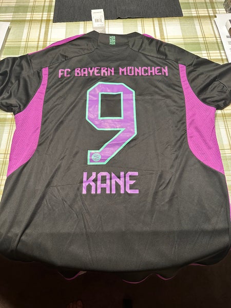 Adidas Bayern Munich Authentic Harry Kane Away Jersey w/ Champions League Patches 23/24 (Black) Size M