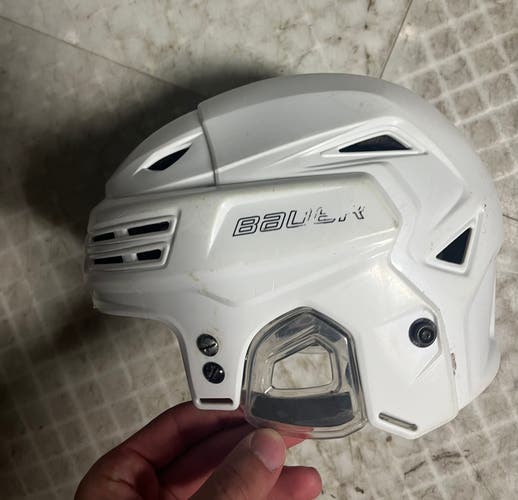 Used Large Bauer Re-Akt Helmet