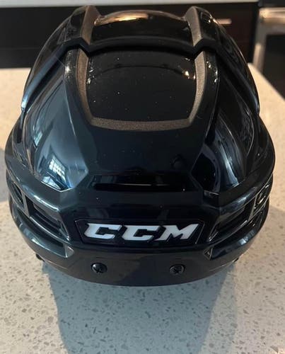 *NEW* Large CCM Tacks 910 Helmet Black