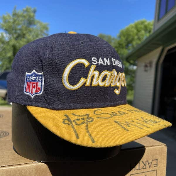 Vintage San Diego Chargers Sports Specialties Wool Script  display picture 1