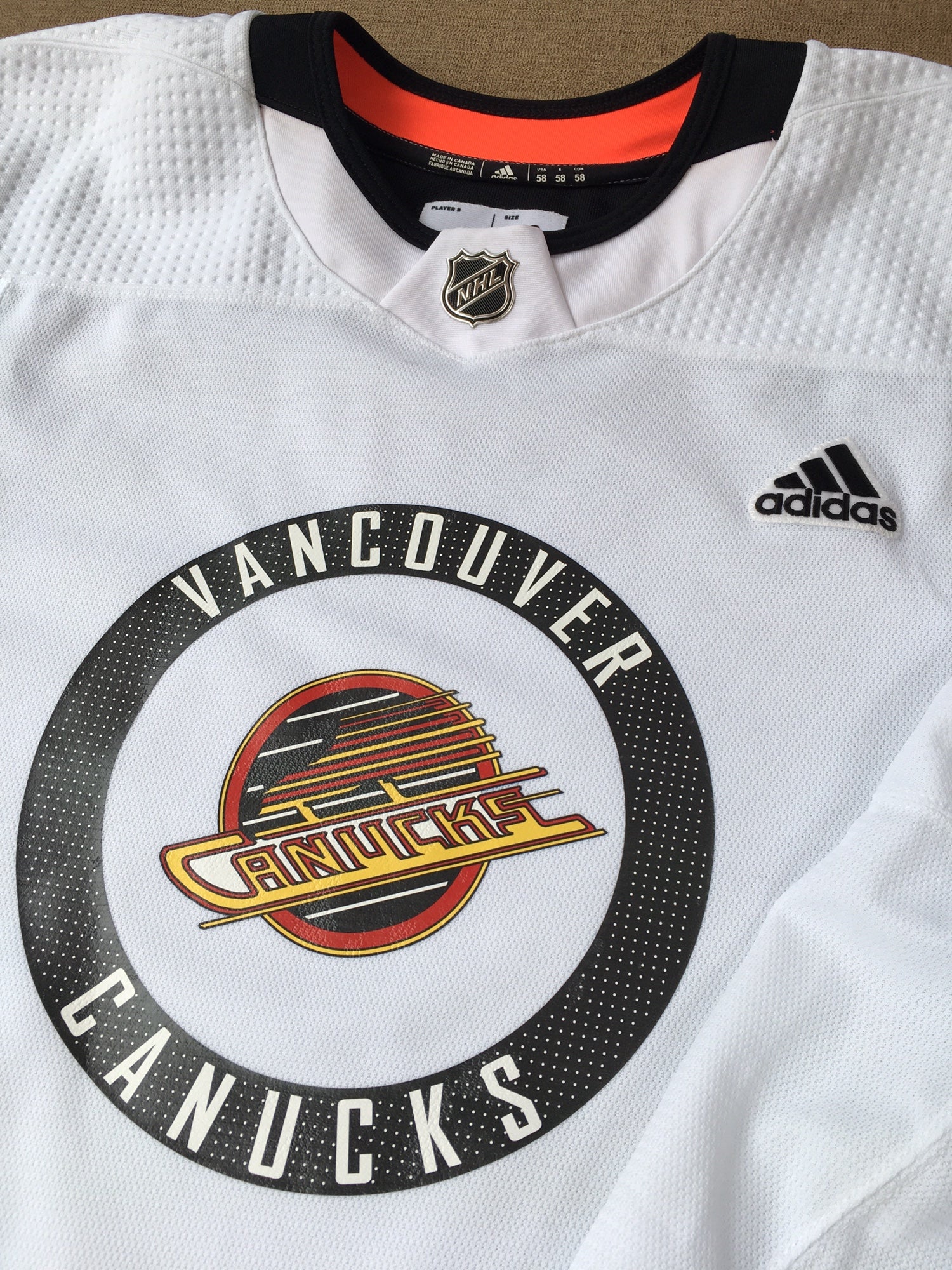REEBOK AUTHENTIC VANCOUVER CANUCKS WHITE HOCKEY PRACTICE JERSEY SIZE 58+ #18