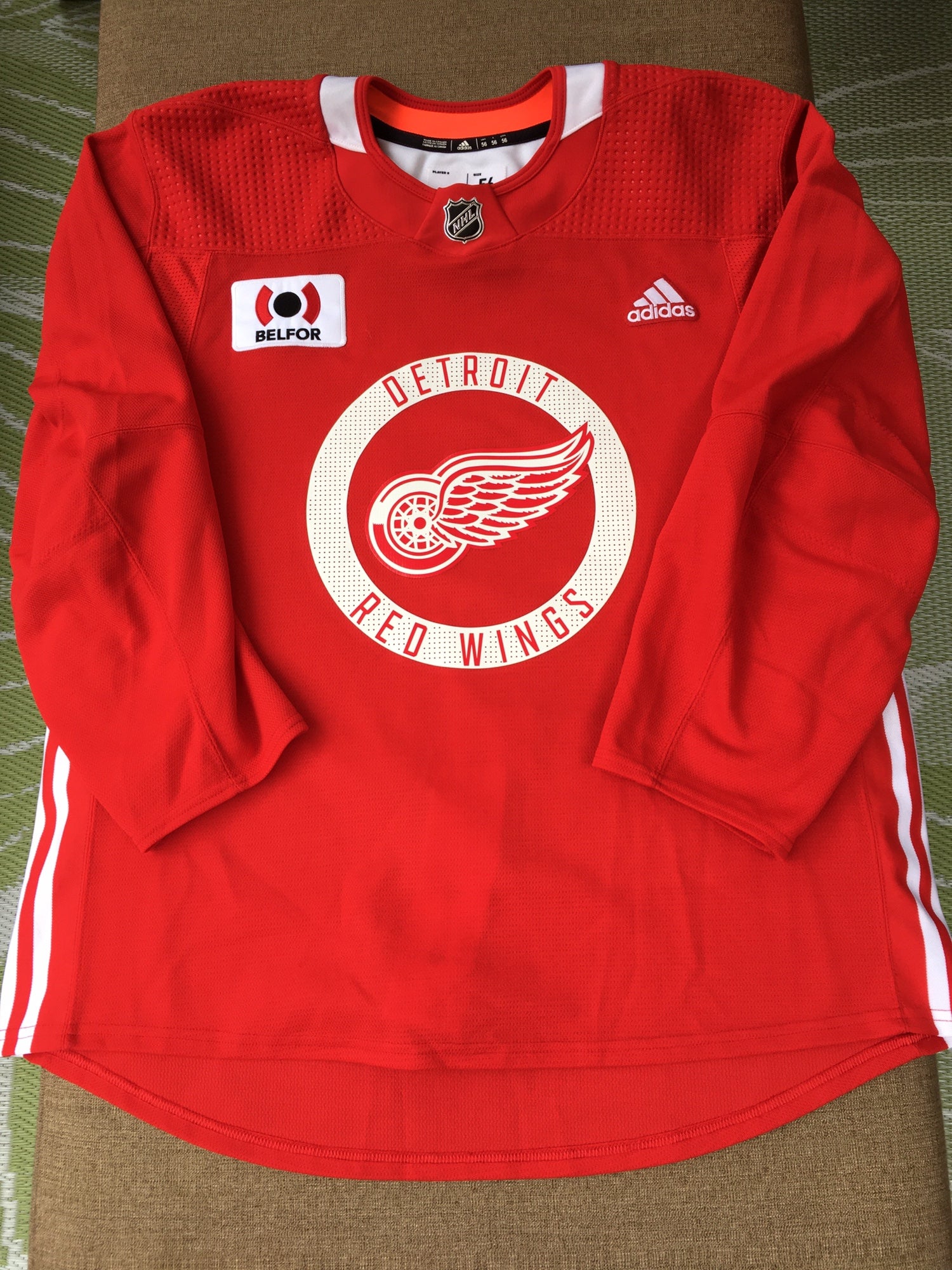 NWT MiC Adidas Detroit Red Wings Reverse Retro Authentic Hockey Jersey,  Size 56