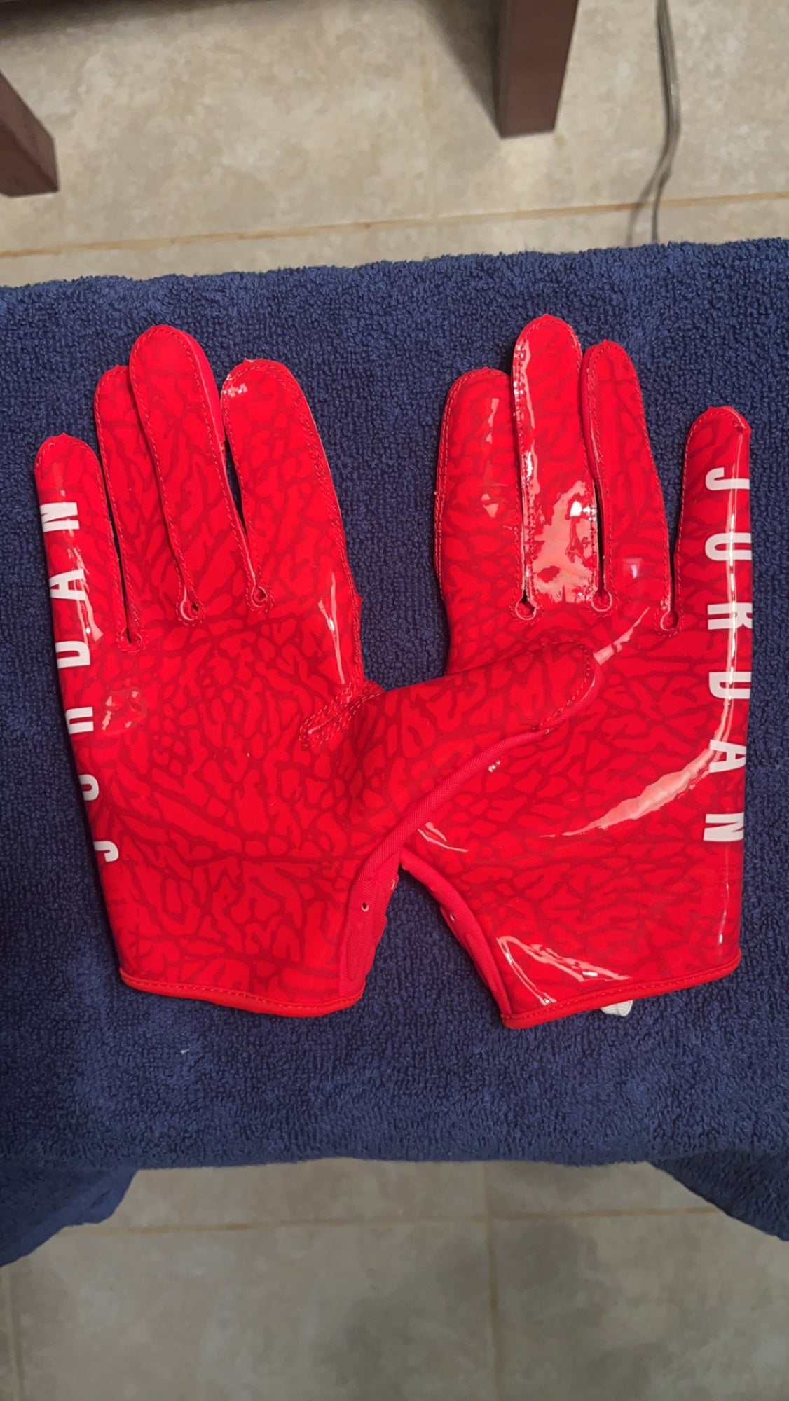 Supreme, Accessories, Supreme Football Gloves