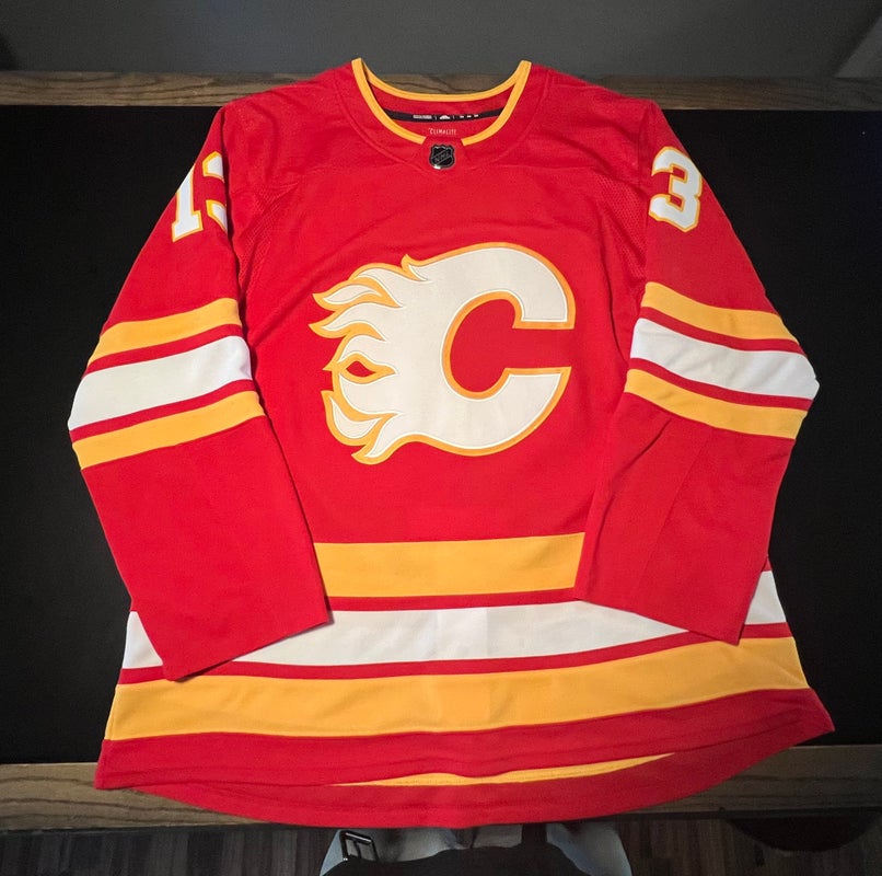Calgary Flames Reebok 6100 Jersey for Sale : r/hockeyjerseys