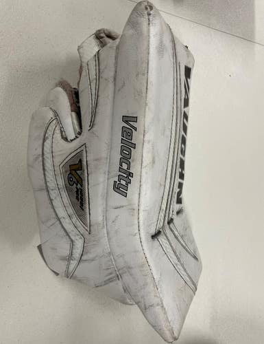 Used Regular Vaughn Velocity V6 1000i Custom Spec Pro