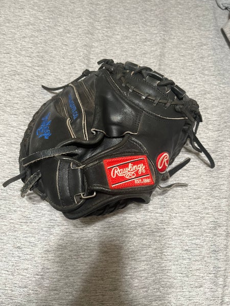 Catcher's 32.5" Heart of the Hide Baseball Glove
