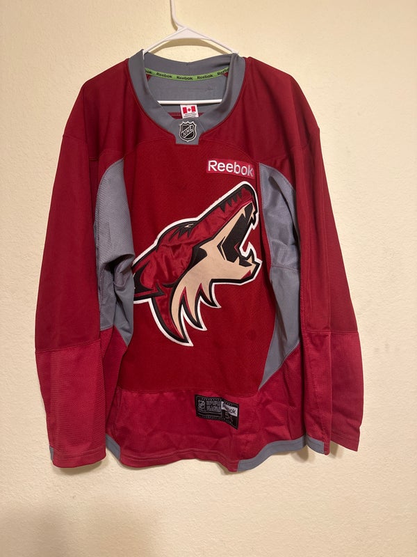 Pro Stock Practice Jersey Arizona Coyotes (Goalie Cut)