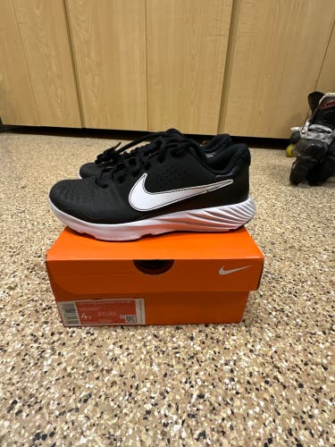 Brand New And In Box!! Youth Nike Alpha Huarache 3 Turf, Black, Size 4Y