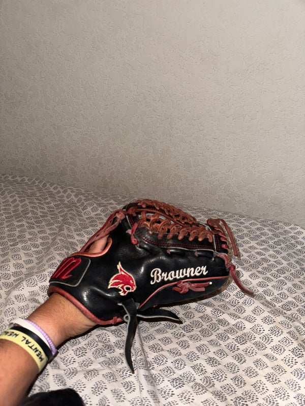 Used Pitcher's 11.5" Baseball Glove
