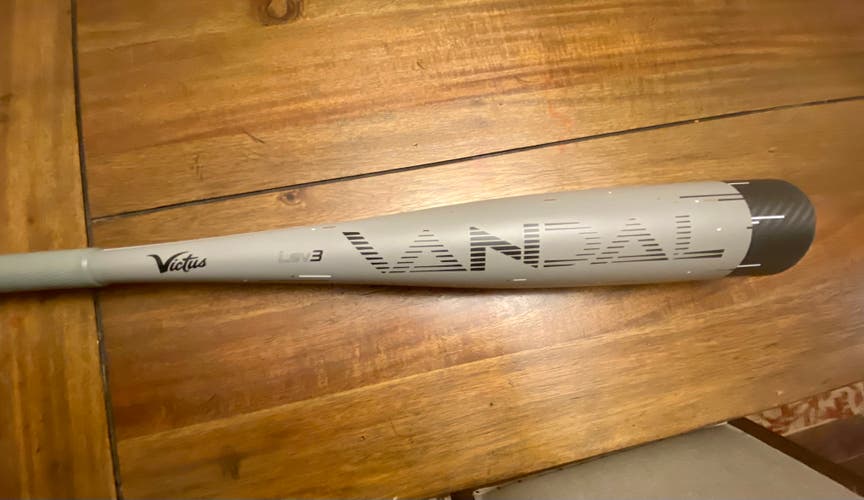 New USSSA Certified 2023 Victus Vandal Lev3 (-10) 19 oz 29"